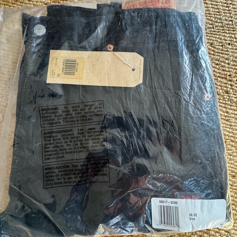 Levi’s 517 Bootcut Jeans
